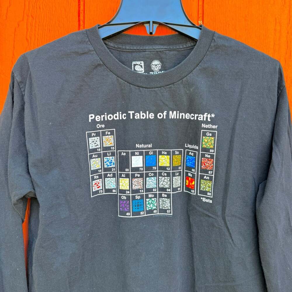 Jinx Minecraft Periodic Table Long Sleeve Youth XL T-Shirt Black